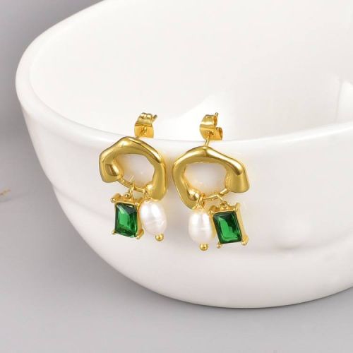 Green Zircon and Gold Titanium Steel Pearls Earrings